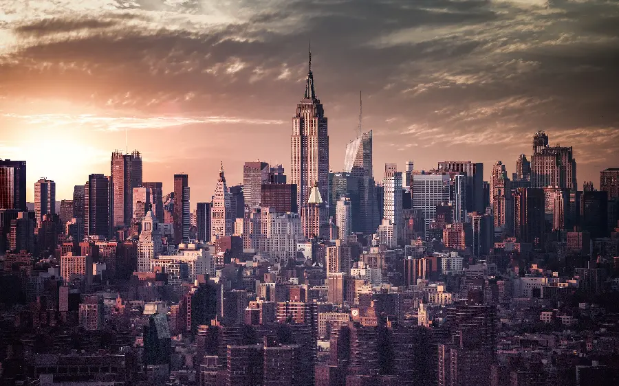 Download photo of New York City at night for computer wallpaper