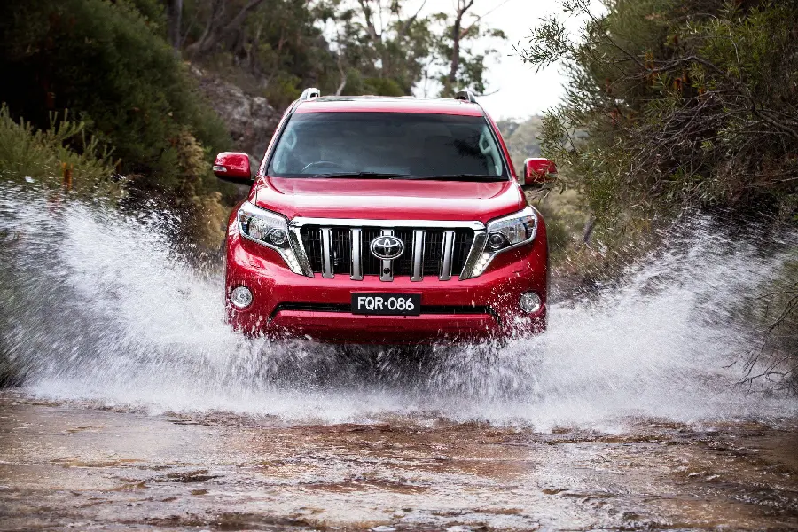 Download full HD photo of red Toyota Land Cruiser Prado