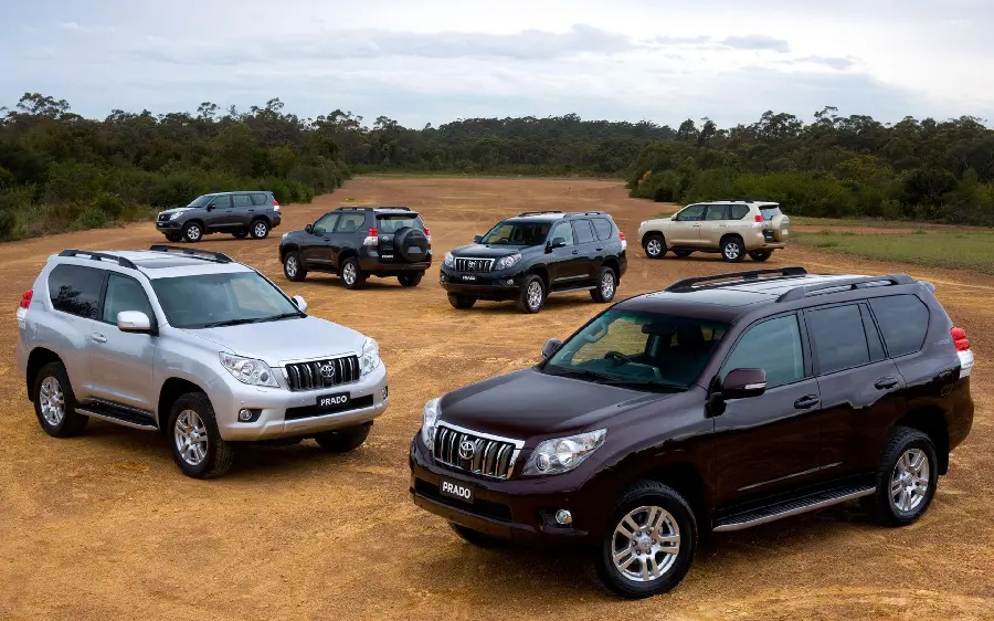 Download new Prado wallpaper for Windows