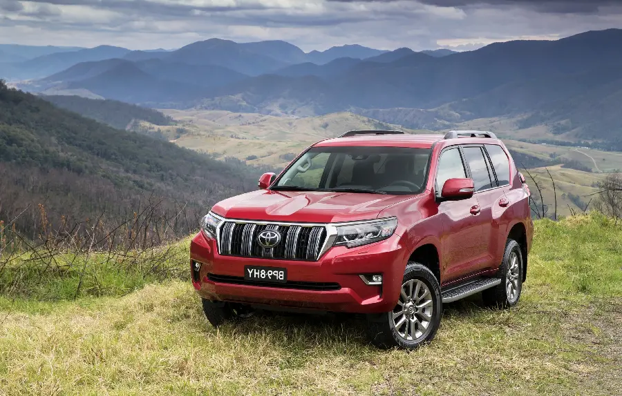 Cool red Toyota Prado wallpaper for computer