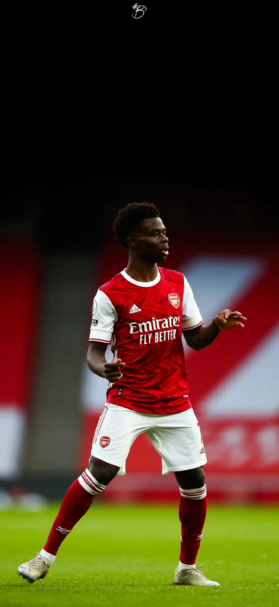 New and attractive Bukayo Saka photo in Arsenal red kit