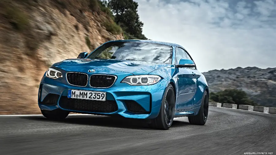 Download wallpaper of BMW M series or BMW M4 for printing on large size banner