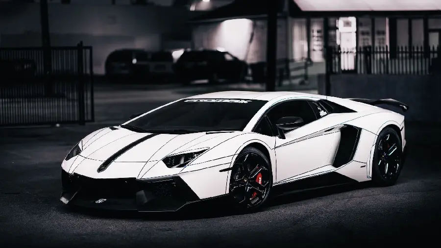 Cool wallpaper for computer Lamborghini Aventador white