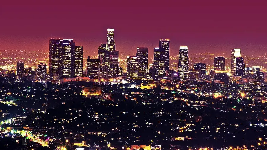 Photo of the city of Los Angeles, the largest city in the state of California, for laptop wallpaper