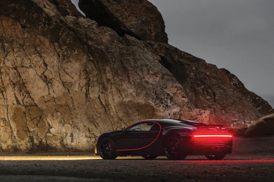 High quality Bugatti car photo and wallpaper for iPhone