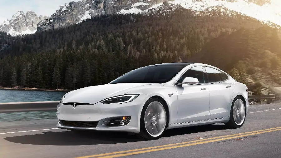 Tesla Model S wallpaper with a great white color