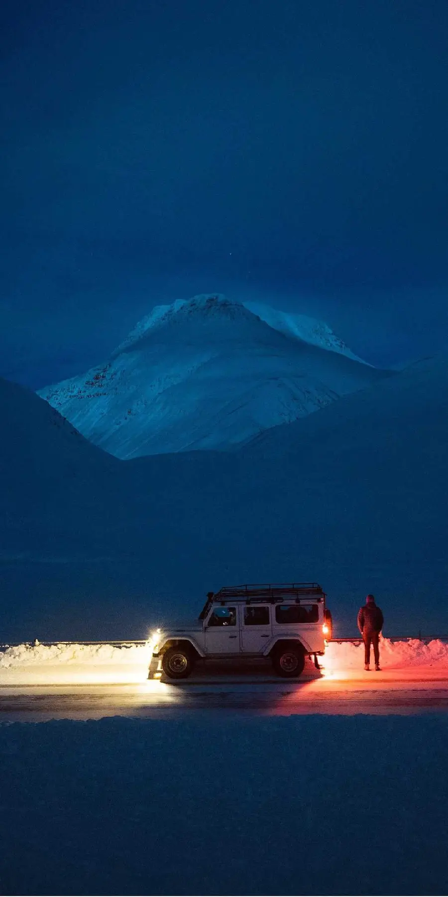 Land Rover Defender Wallpaper for Phone and Mobile with Full Hd Quality