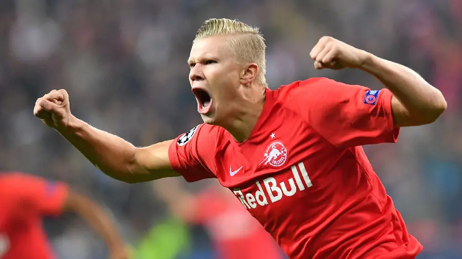 Erling Haaland as Salzburg player
