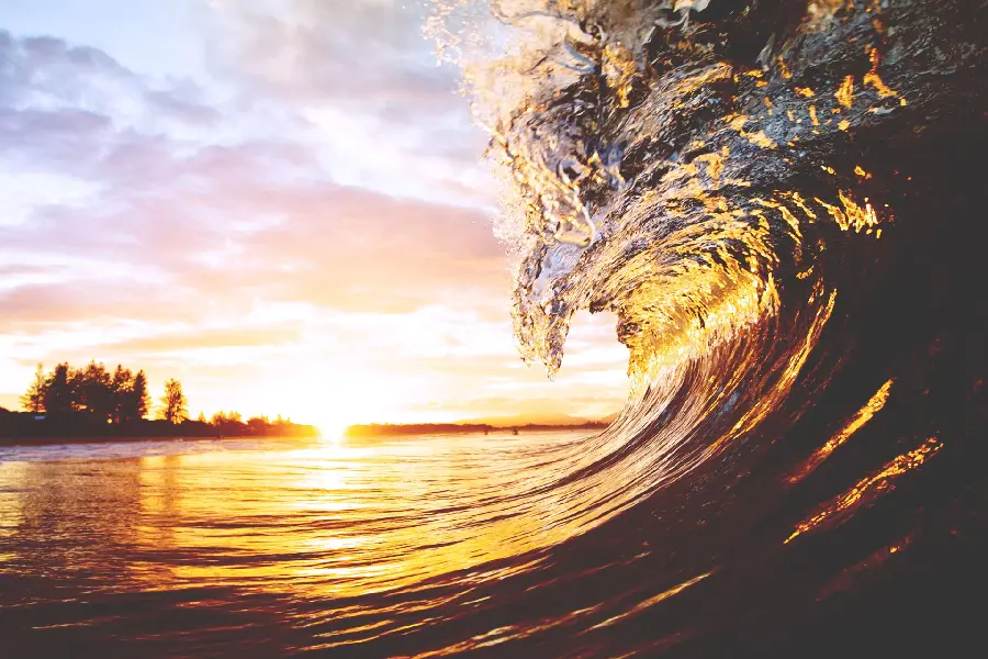 Beautiful high quality sunset sea waves wallpaper