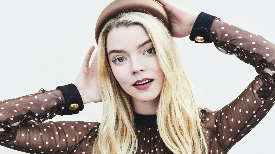 Anya Taylor Joy Hd Quality Photo for Social Network Profile