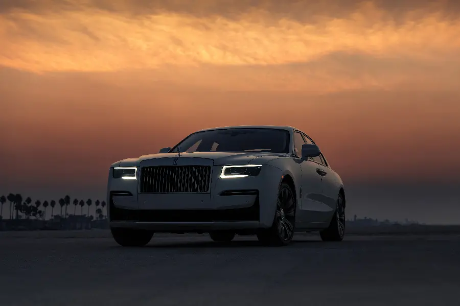 Rolls Royce photo with bright lights and white color