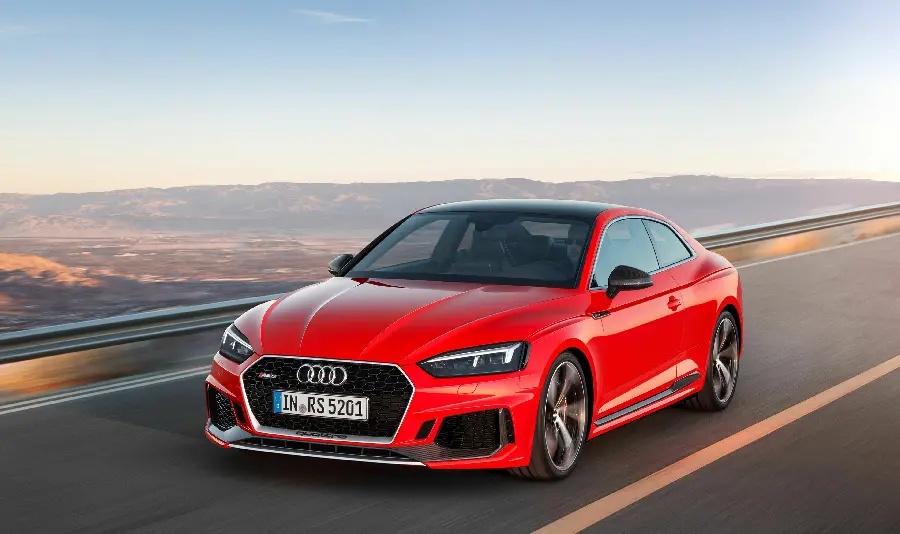 Audi wallpaper with a special color for the laptop