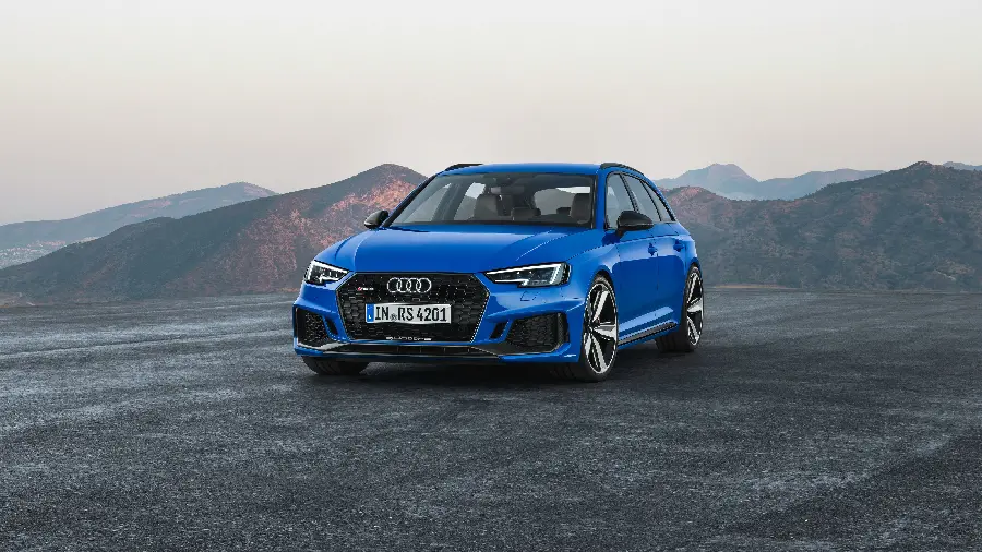 Audi car image with beautiful blue color for desktop