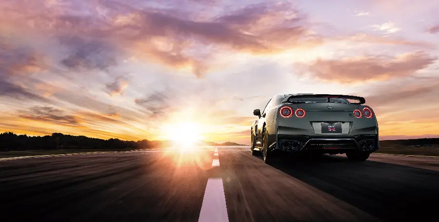 Attractive and spectacular Nissan GTR wallpaper for computer and laptop