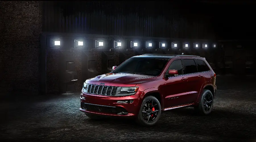 Download Jeep Grand Cherokee wallpaper with black background