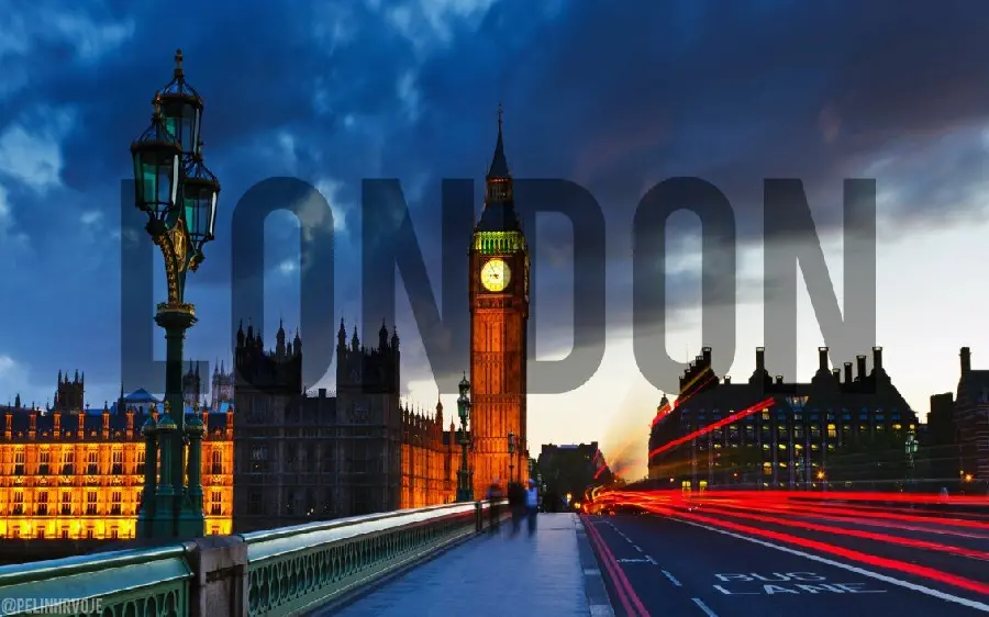 Photo of London at night for printing on a large banner