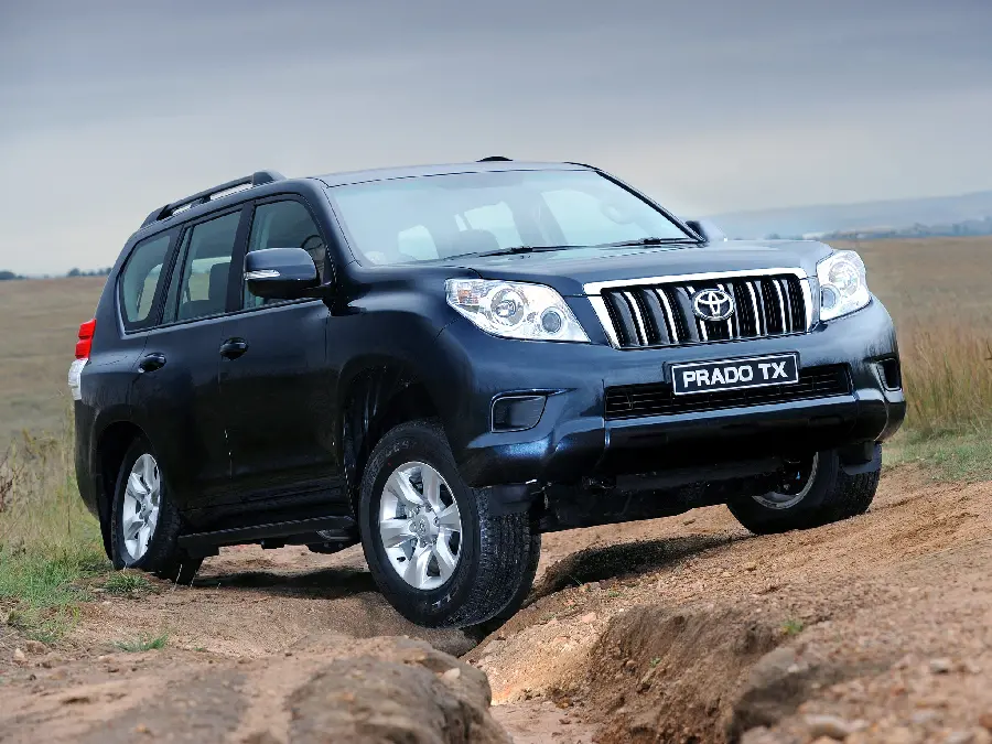 Cool Toyota Land Cruiser Prado photo for profile