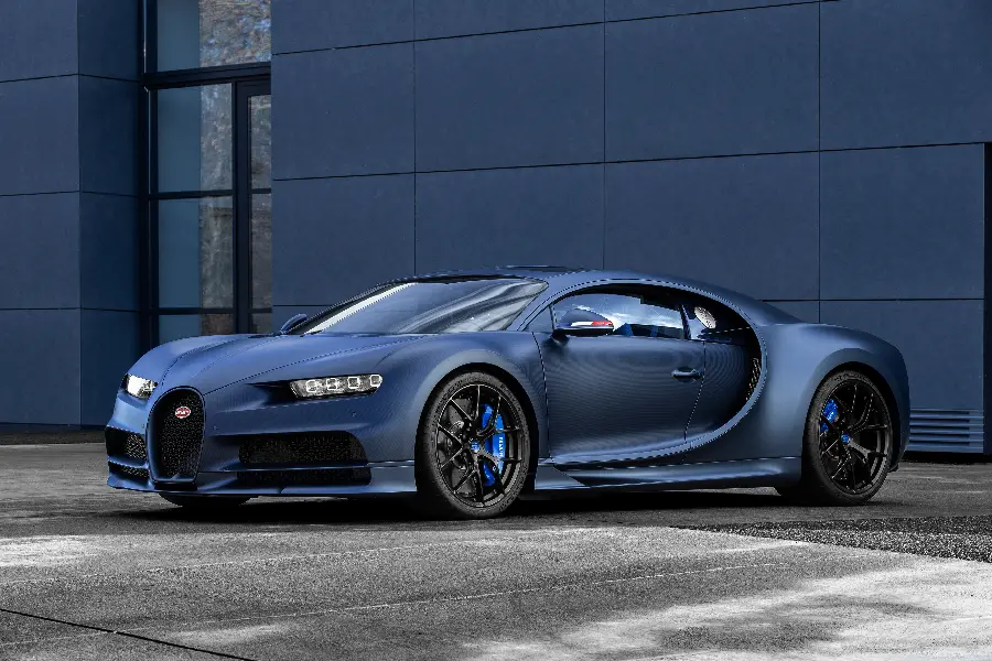 Download the background of the Bugatti Super Sport car