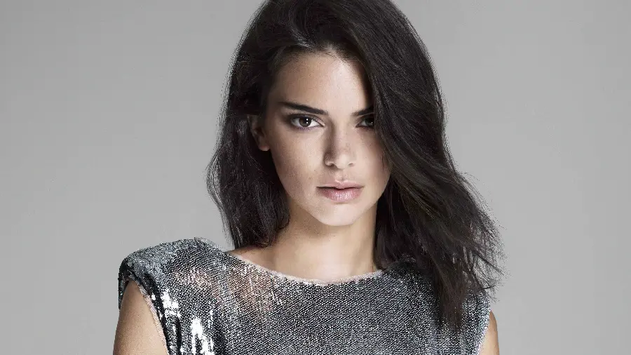 Download Kendall Jenner background with freckles for computer
