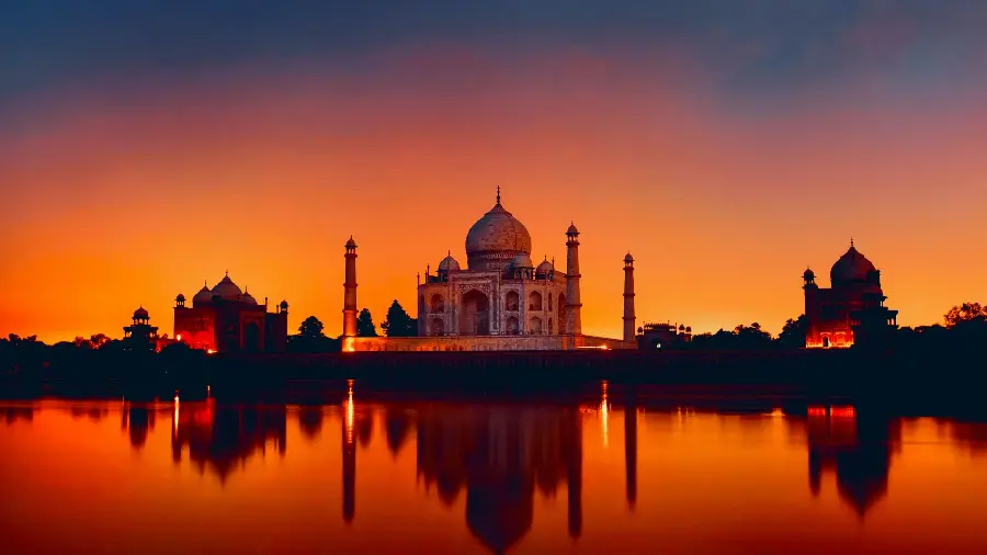 Download Taj Mahal Sunset View Photo with Curved Sky