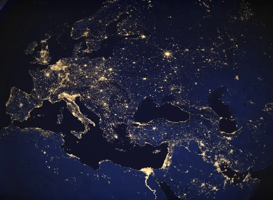 Download the incredibly beautiful profile picture of the Earth at night in the best quality