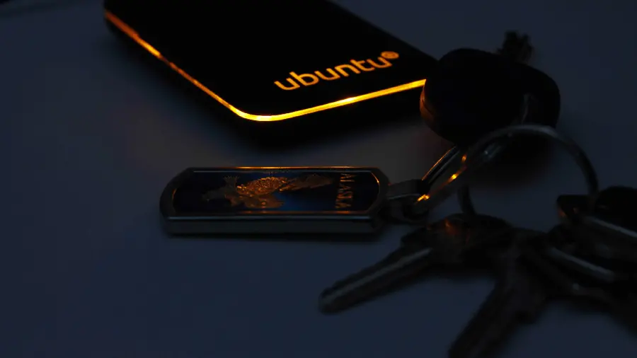 Ubuntu Linux Wallpaper with Dark Background