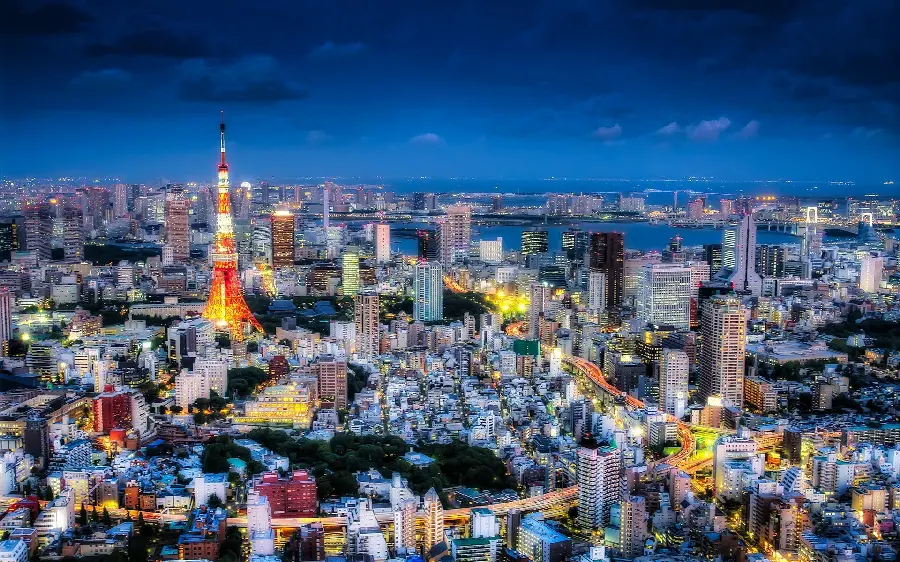 Photo of the most modern city in the world in the land of sunshine and the famous Tokyo telecommunications tower located in Shiba Park