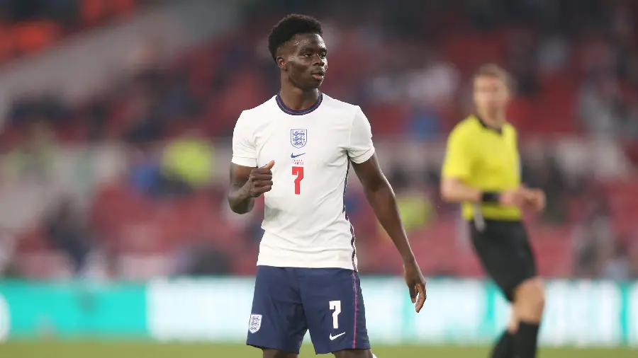 New Bukayo Saka photo in England national team