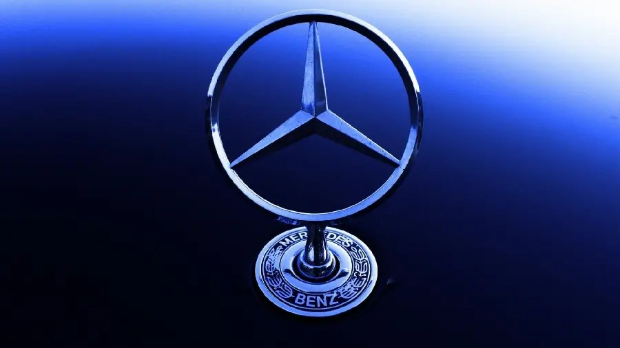 Background of Mercedes-Benz emblem and logo for laptop