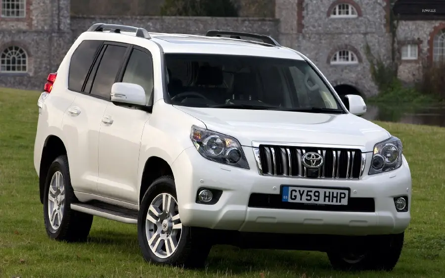 Toyota Land Cruiser Prado photo for background and profile