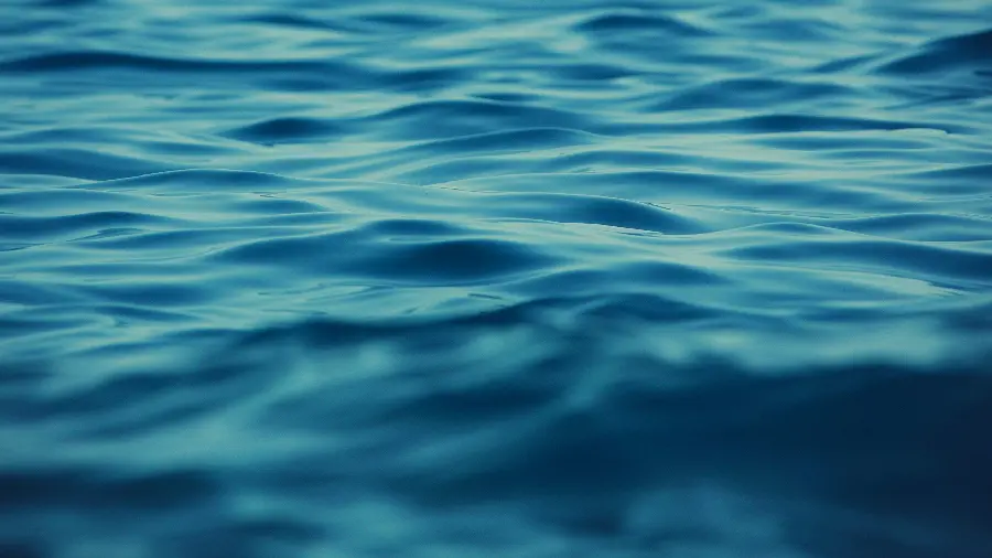 Image Ocean water from a close and interesting view