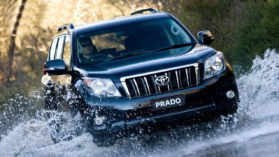 4k Toyota Land Cruiser Prado car wallpaper for computer