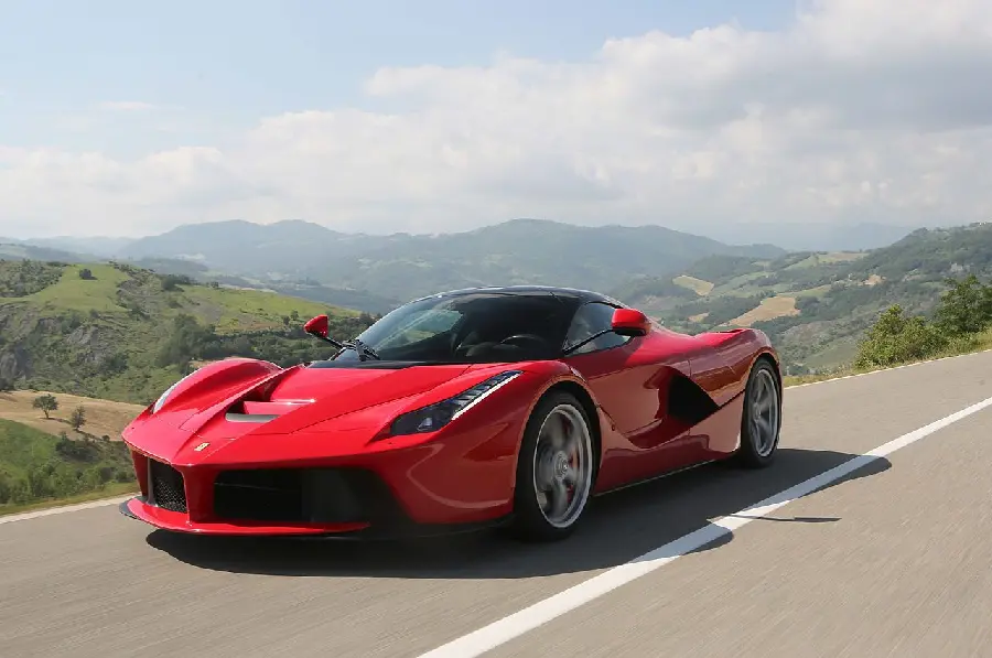 Ferrari LaFerrari Photo for Background and Profile