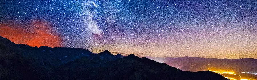 Image of the sky with millions of stars for widescreen monitor backgrounds