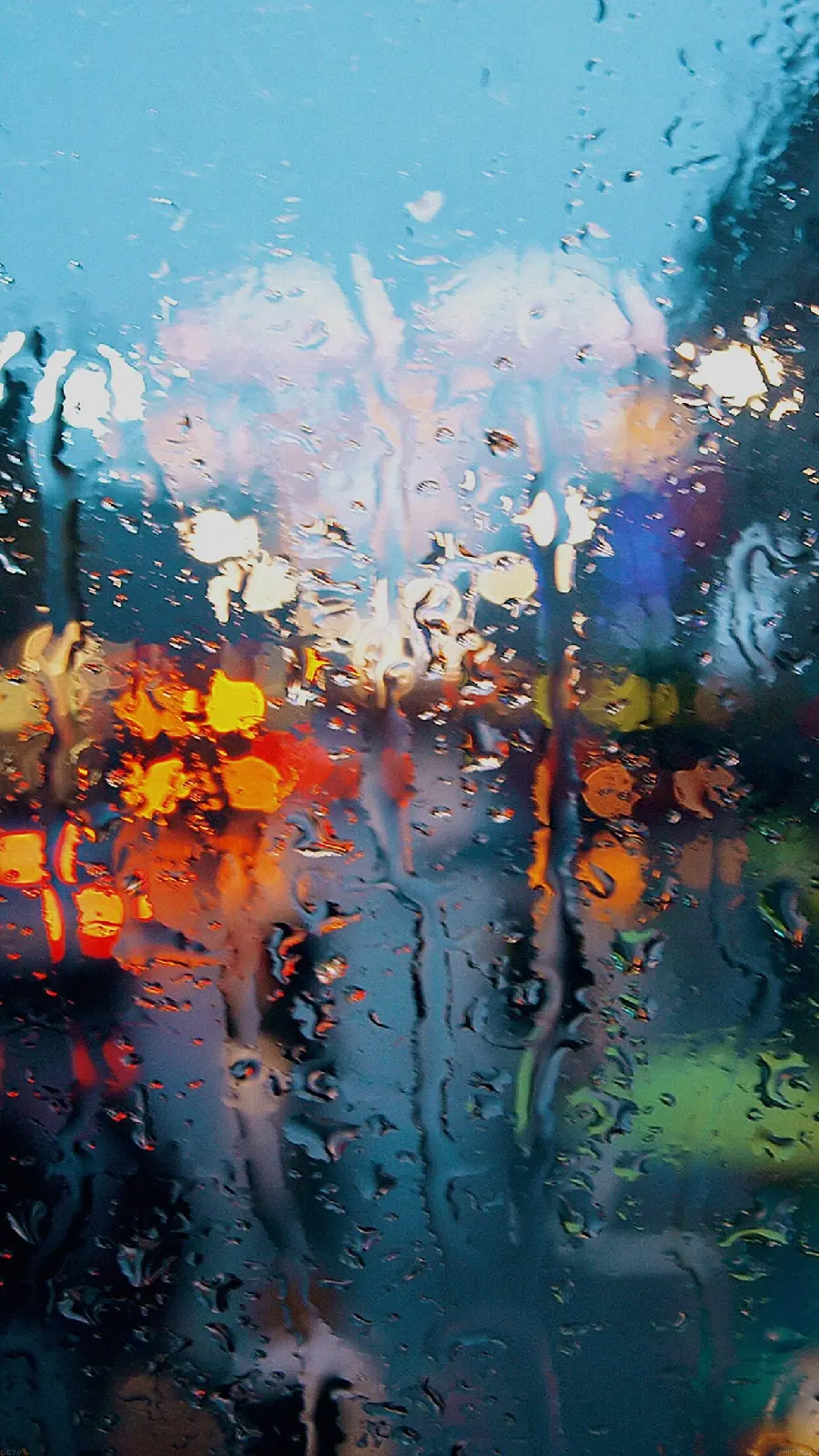 Download Apple phone background in iOS 9 with a design of car glass with fog