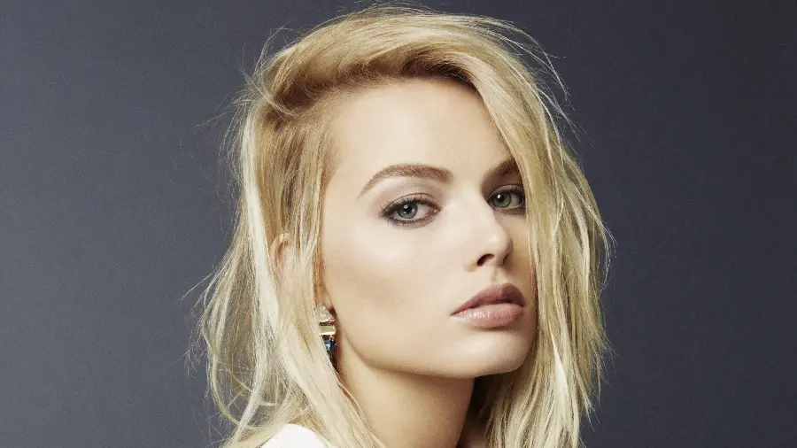 New photo of beautiful and attractive Hollywood Margot Robbie in high quality