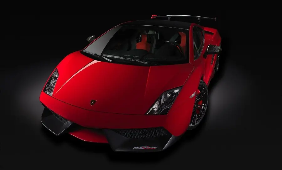 Red Lamborghini car photo for profile and Lamborghini car wallpaper suitable for phone