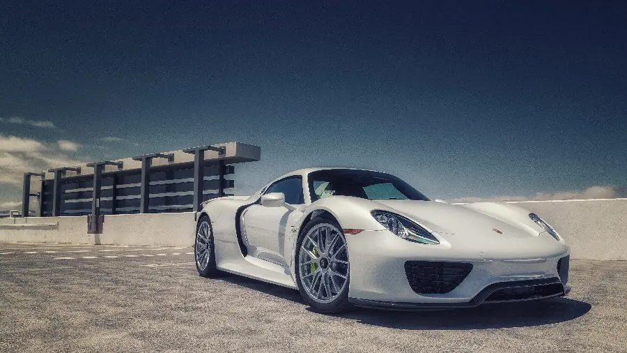 Porsche 918 Spider car background for desktop in high quality