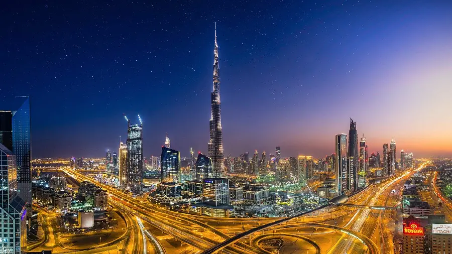 Beautiful and spectacular image of the city of Dubai for social media profiles