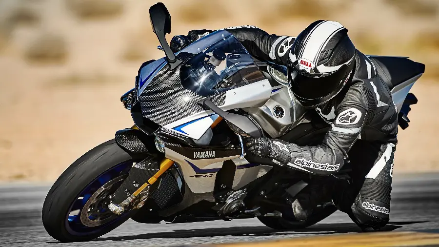 Very beautiful and professional photo of Yamaha motorcycle