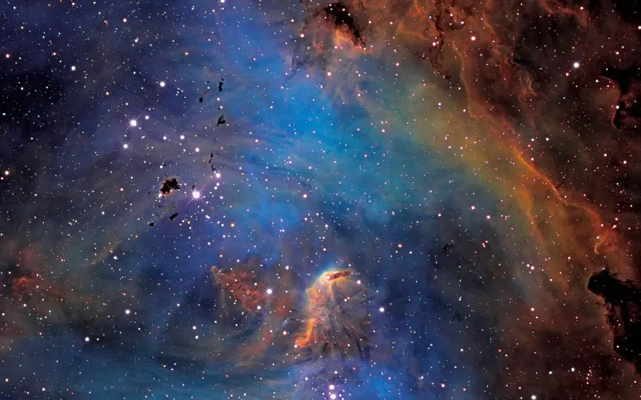 Background Picture of Beautiful and Unique Dancing Lights in the Sky and the Huge Galaxy