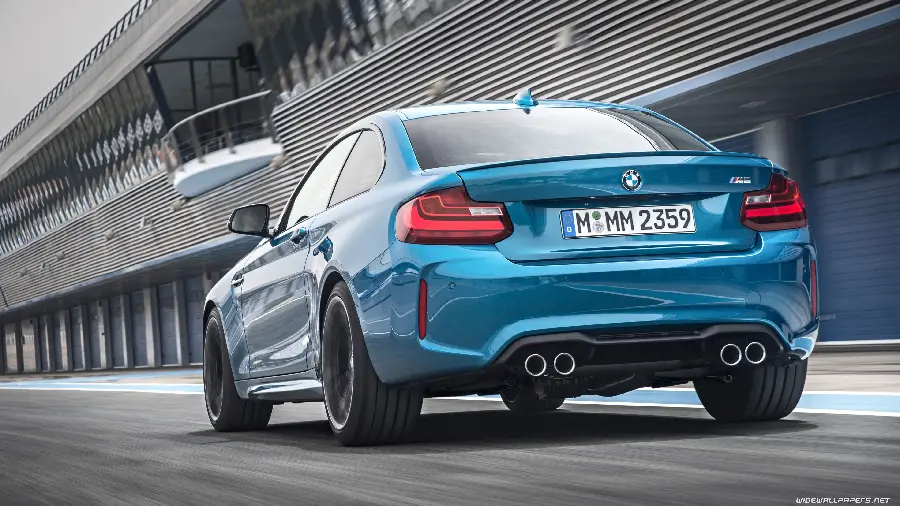 Photo of the back of a BMW car for a cool and luxurious boy's profile