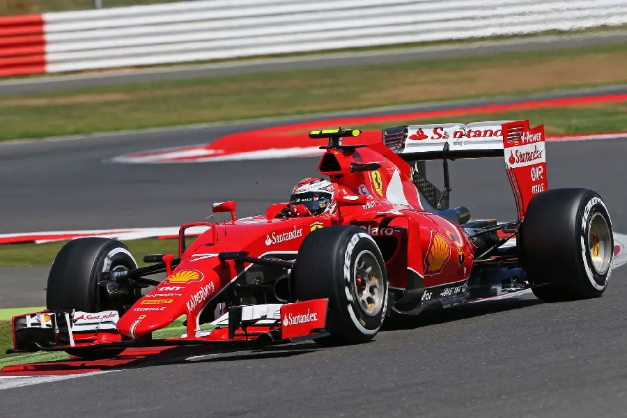 Download high-quality background photo of Ferrari F1 in red for laptops and computers