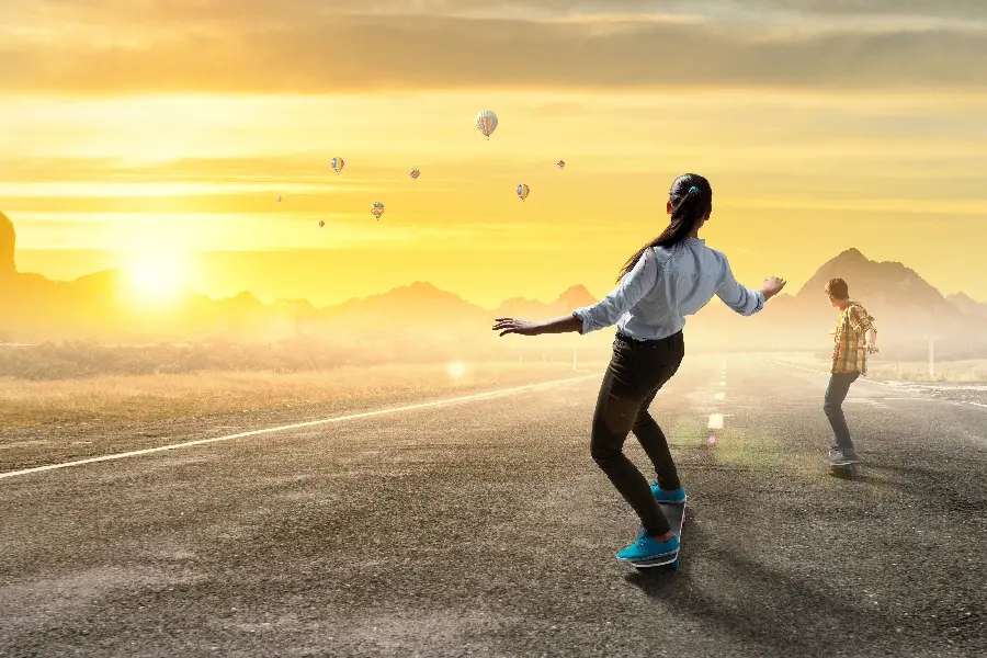 Beautiful and luxurious girly profile picture with attractive balloons and sunset