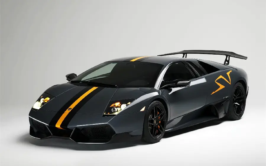 The most cool photo of Lamborghini Murciélago with yellow line in HD quality