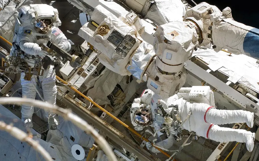 New Photo of NASA Astronauts Conducting Space Research