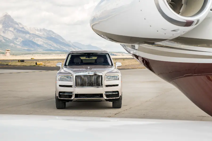 Download Rolls-Royce Cullinan Luxury SUV Photo