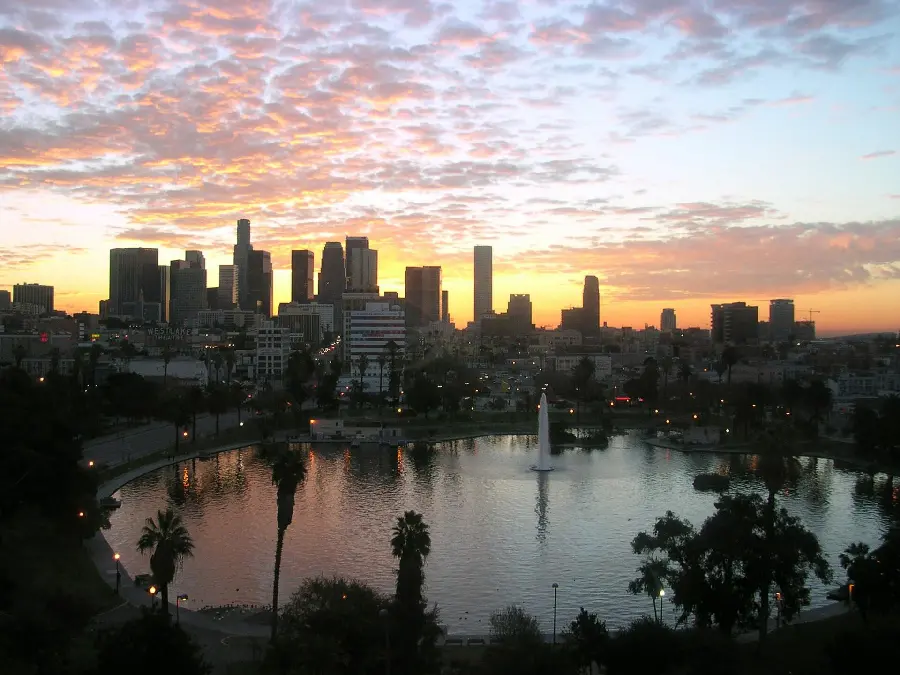 Photo of Los Angeles with famous artificial lake in the background
