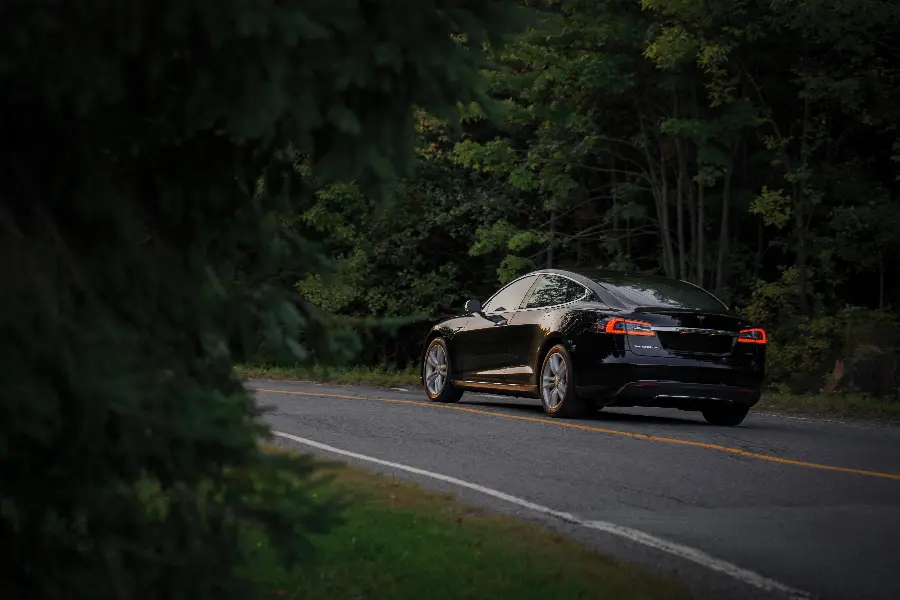 Photo of an electric Tesla from the rear view