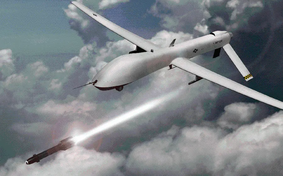 Download the amazing missile launch wallpaper in the sky from a missile-launching plane in good quality